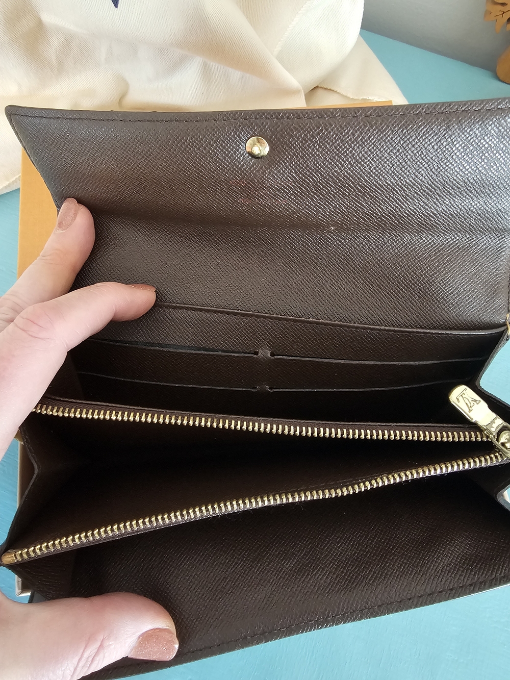 Louis Vuitton Sarah Damier Check Wallet - Picture 4 of 9